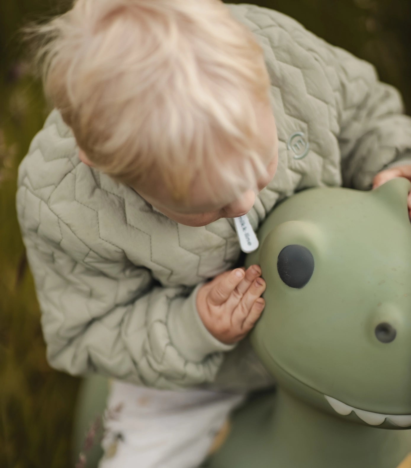 Skákací dinosaurus